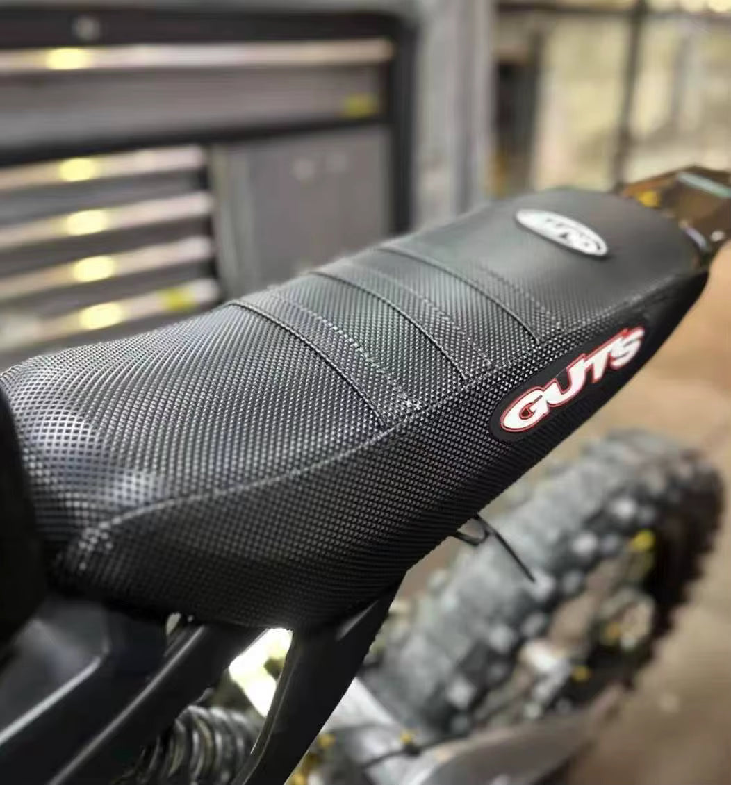 Guts Lbx/s Ribbed Seatcover